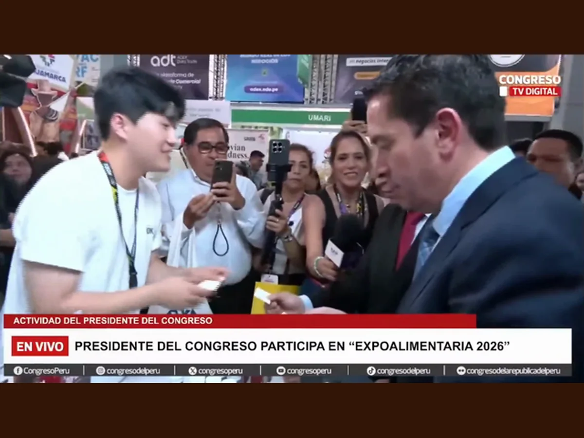 A frame from Peru’s congressional television shows MOKDA at the fair